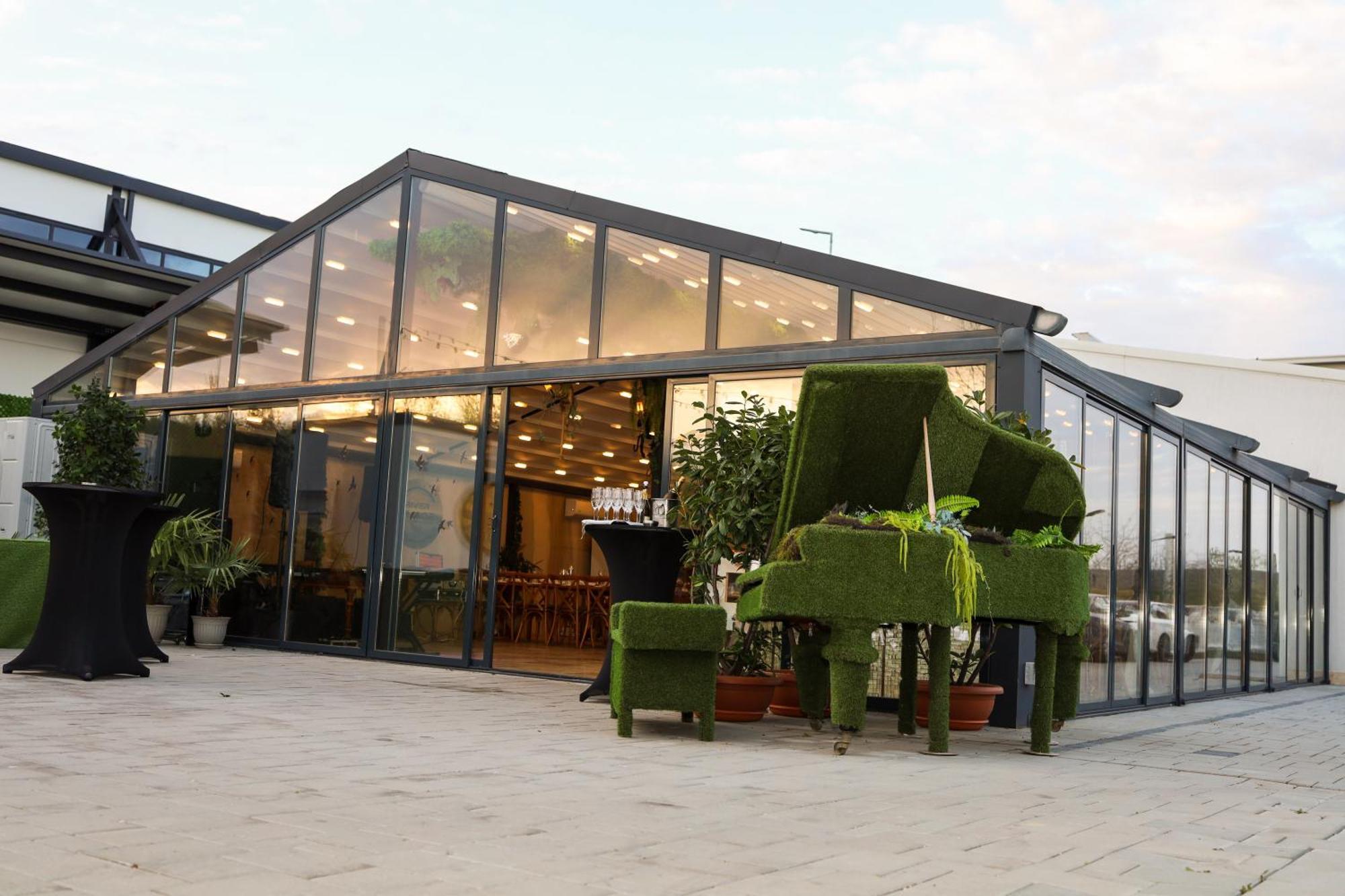 River Place 3* Pitesti